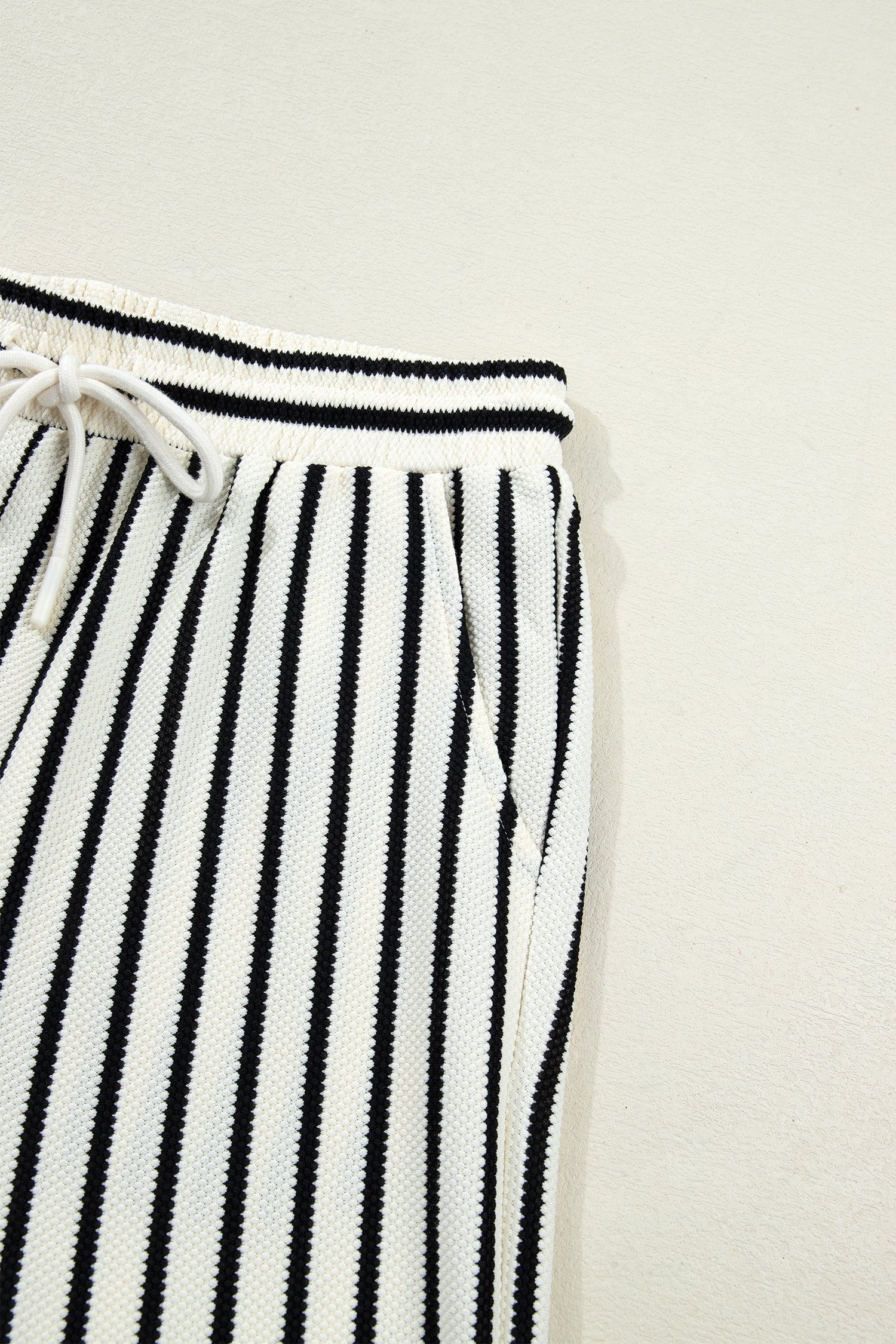 White Stripe Ruffle Trim Drop Shoulder Top And Drawstring Relaxed Pant Set Dear-Lover Dropshipping