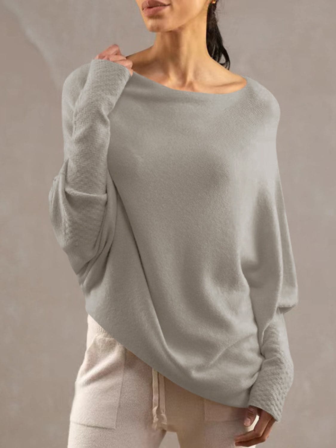 Full Size Boat Neck Batwing Sleeve Knit Top.