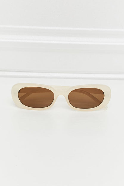 Oval Full Rim Sunglasses.