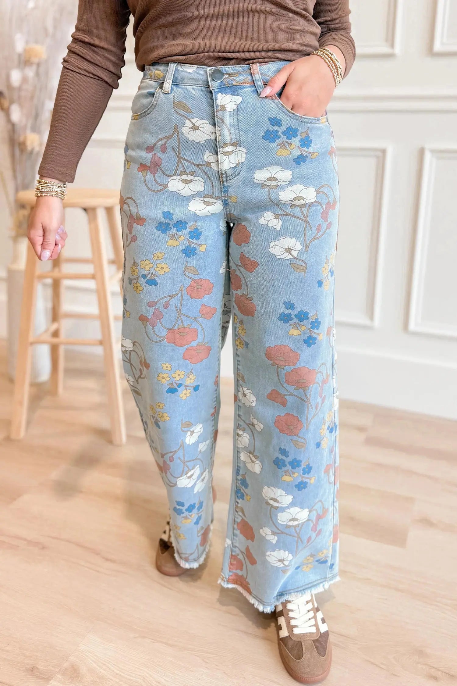 Sky Blue Floral Printed Raw Hem Shift Jeans for Women Dear-Lover Dropshipping