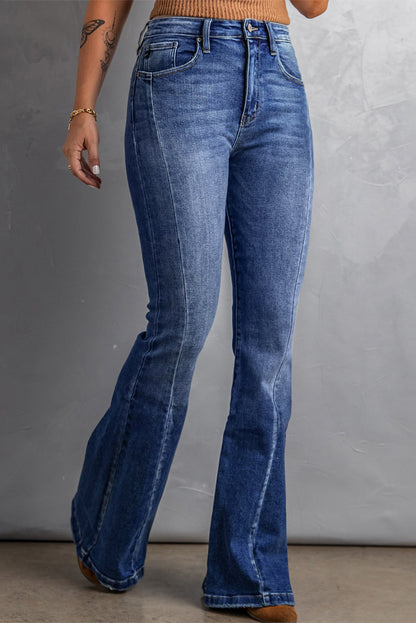 Vintage-inspired dark blue plus size washed flare jeans