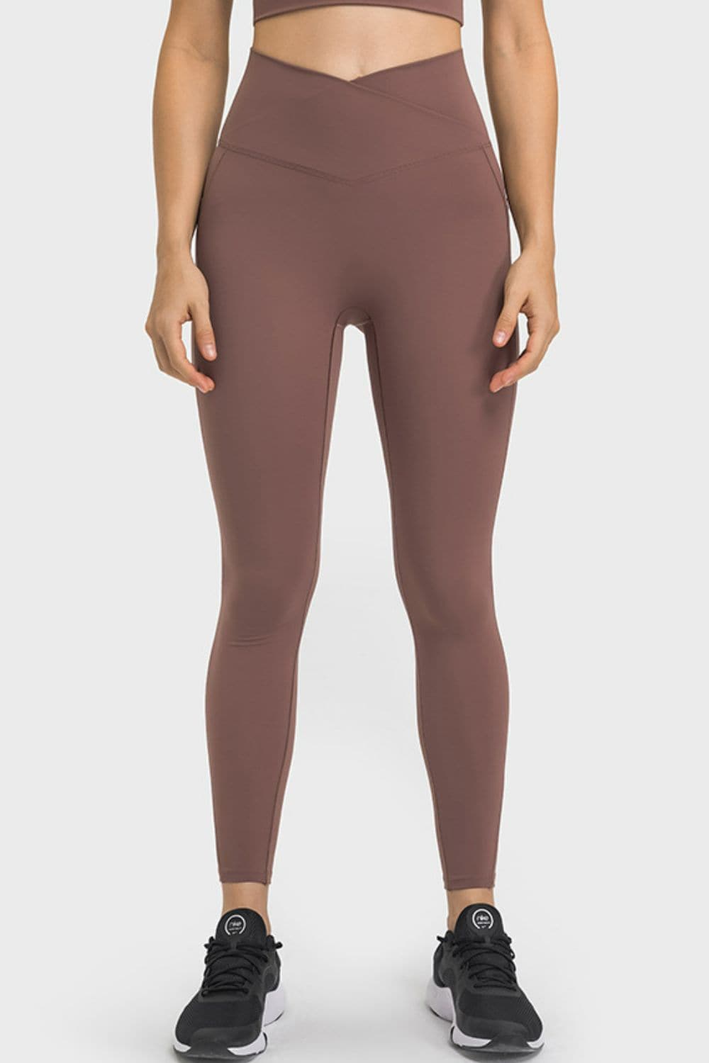 V-Waist Yoga Leggings with Pockets.