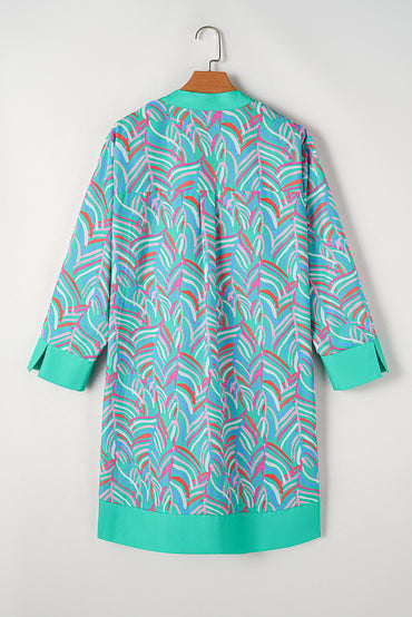 Chic green palm print plus size long sleeve shift dress