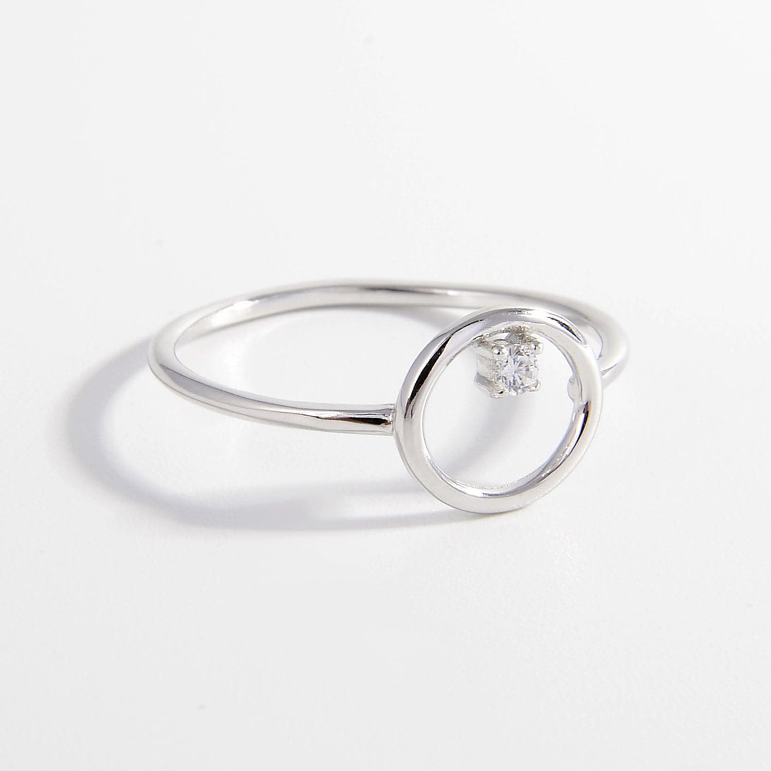 Zircon Circle 925 Sterling Silver Ring.