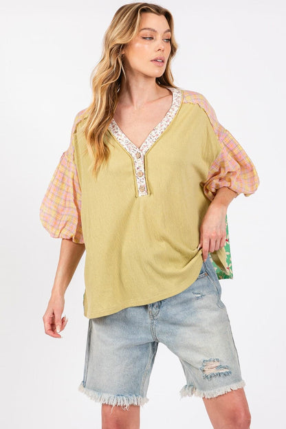 SAGE + FIG Color Block Bubble Sleeve Top.