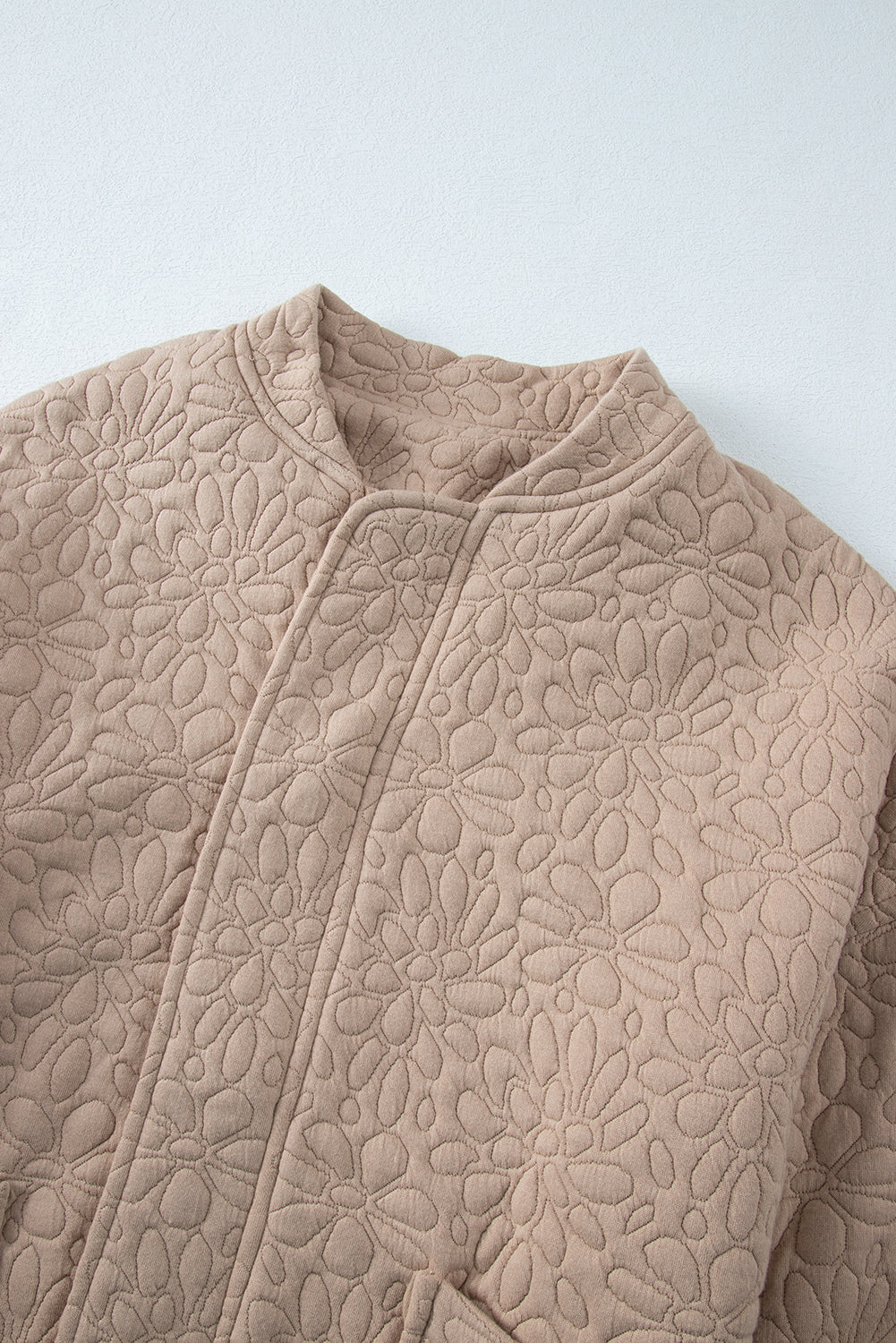 Chic quilted floral jacket in light beige