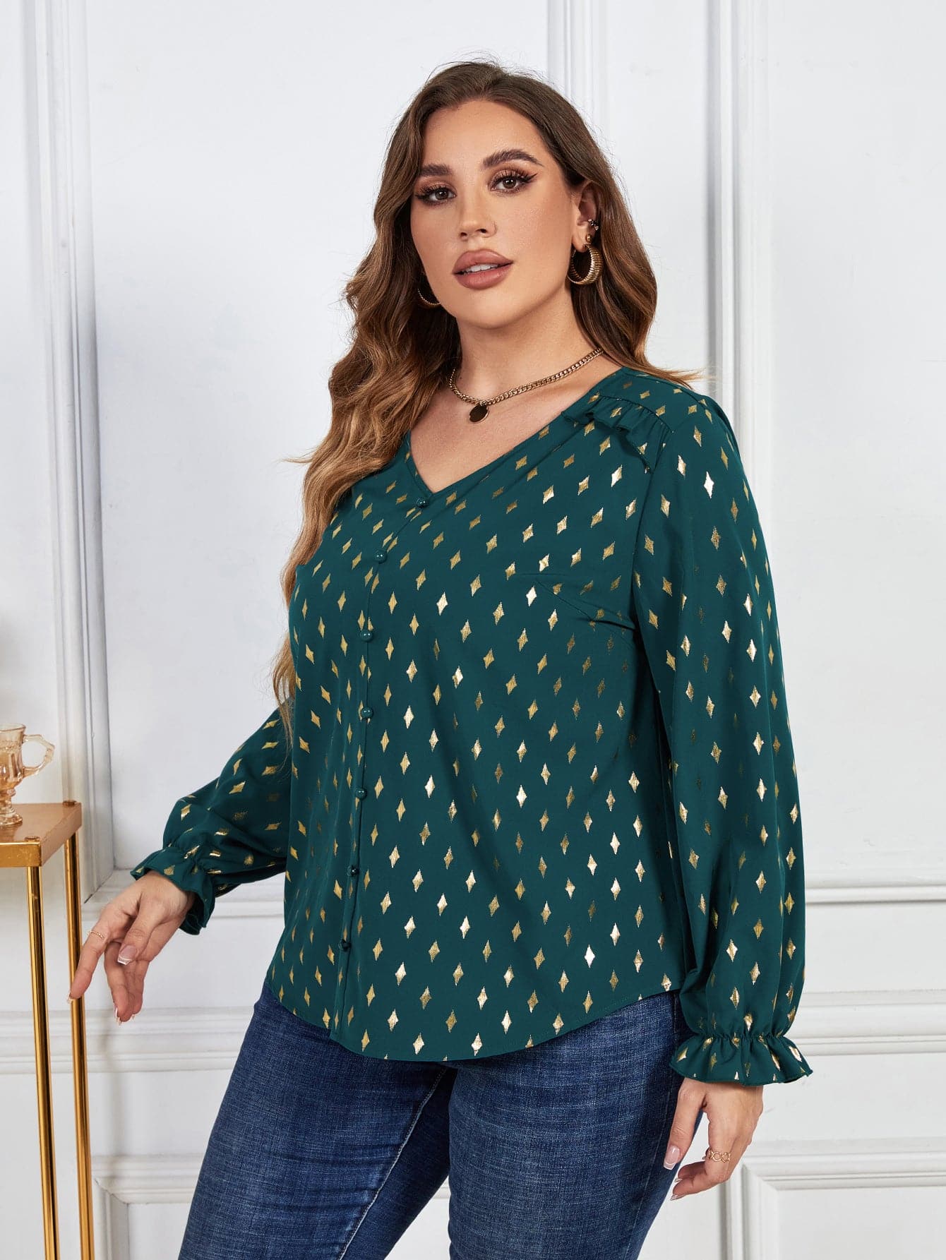 Melo Apparel Plus Size Printed Frill Trim Flounce Sleeve Blouse.