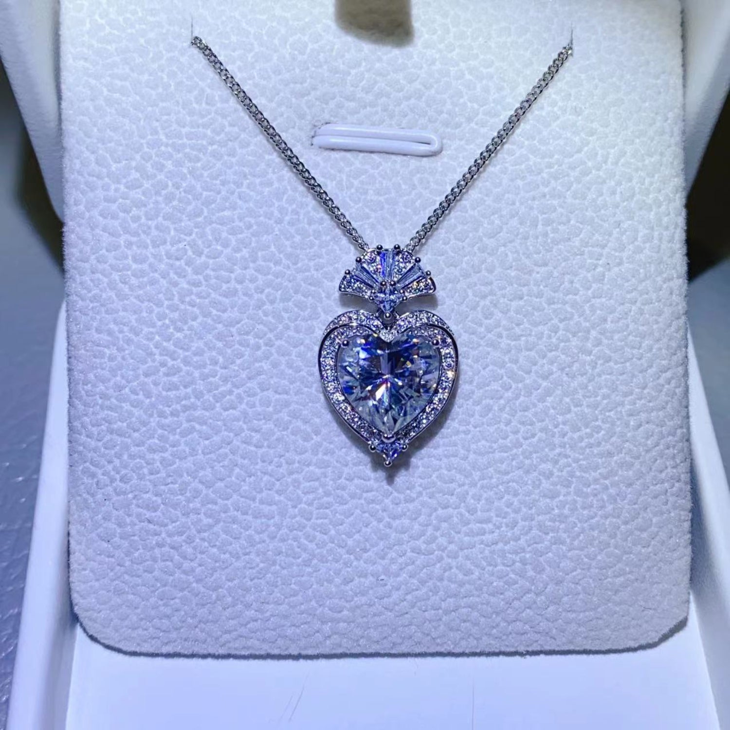 3 Carat Moissanite 925 Sterling Silver Heart Pendant Necklace Coco’s Tee Boutique