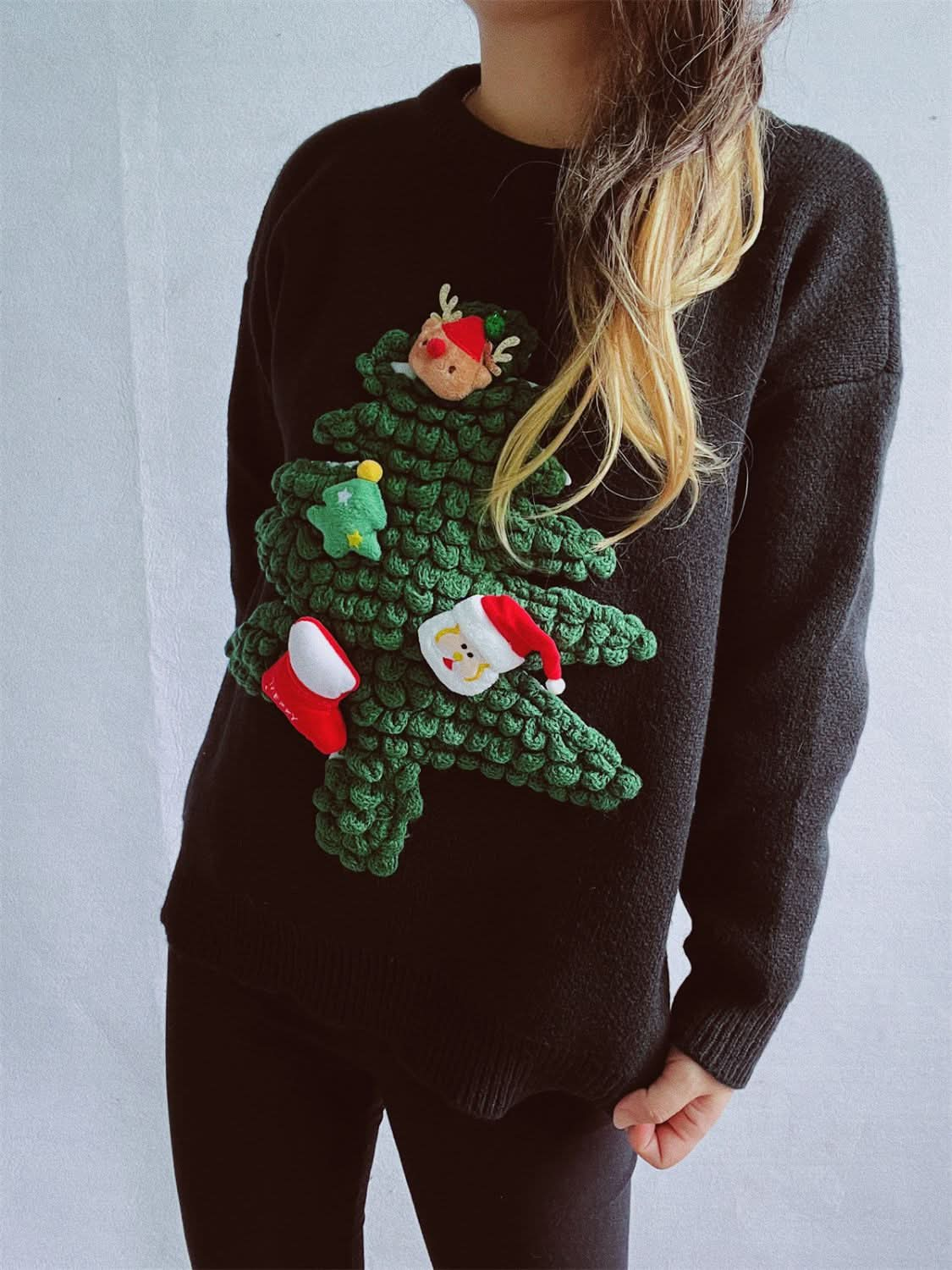 Festive Round Neck Long Sleeve Sweater for Christmas Celebrations