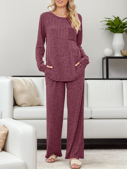 Cozy two-piece round neck top and pants ensemble