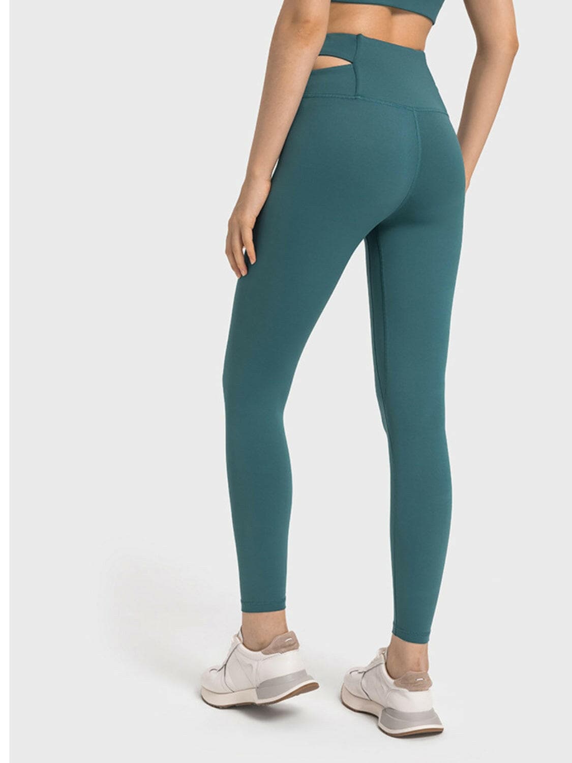 Crisscross Cutout Sports Leggings.