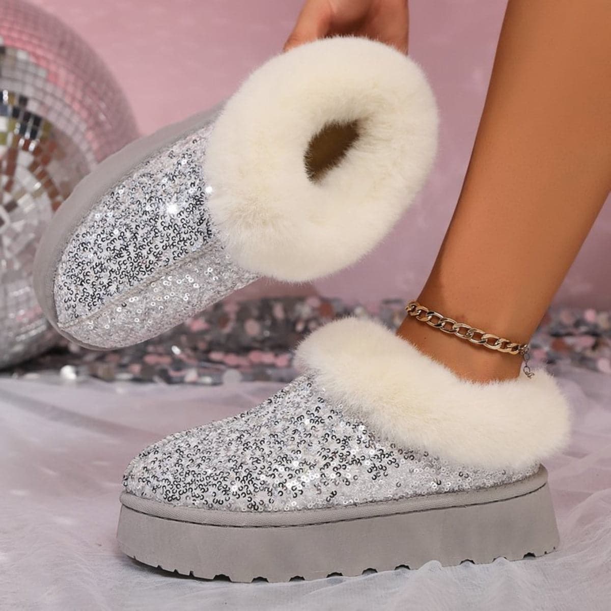 Sparkling plush-trimmed platform boots