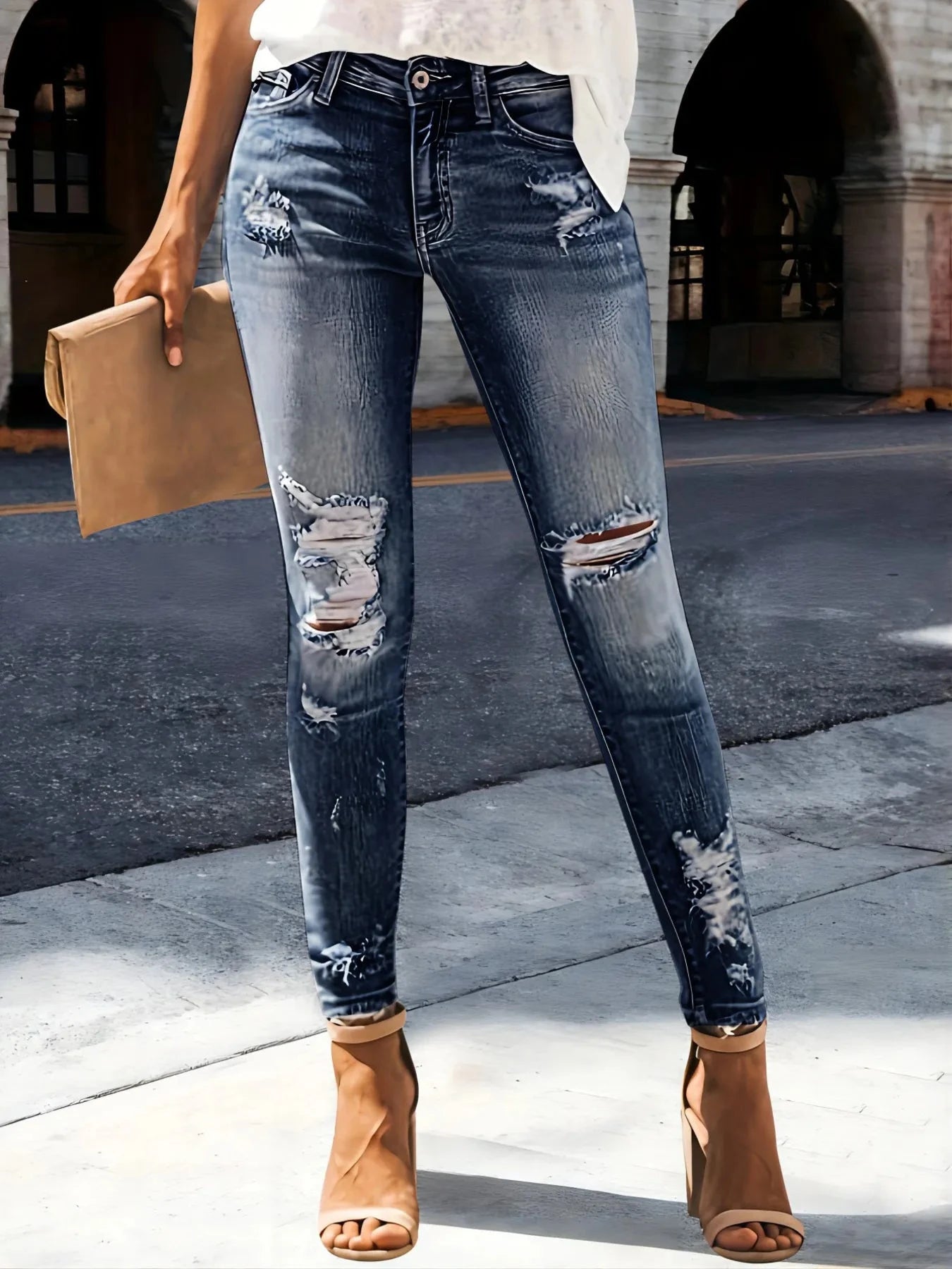 Distressed Skinny Jeans Coco’s Tee Boutique