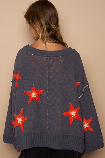 V-neck long sleeve sweater with star patch detail