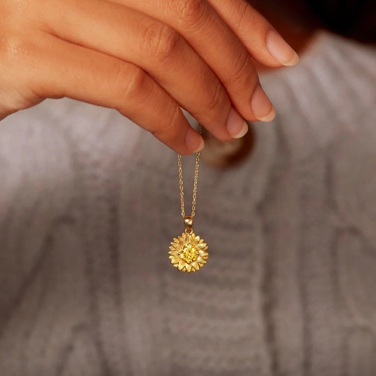 Sunflower Shape 18K Gold-Plated Pendant Necklace.