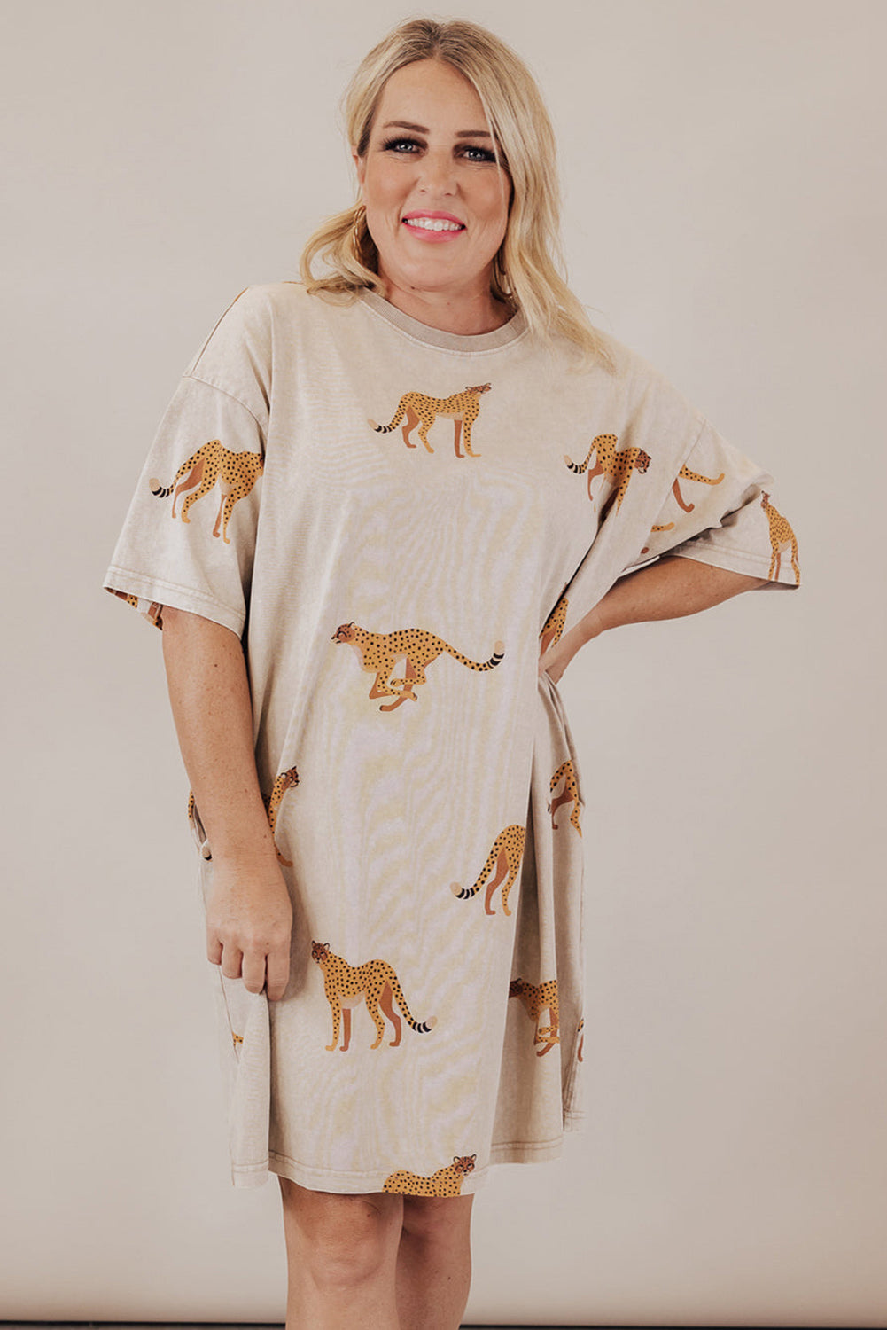 Apricot Plus Size Cheetah Print T Shirt Mini Dress With Side Pockets Dear-Lover Dropshipping