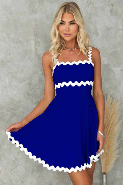 Contrast Trim Square Neck Mini Dress.