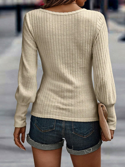 Ribbed Round Neck Lantern Sleeve Knit Top.