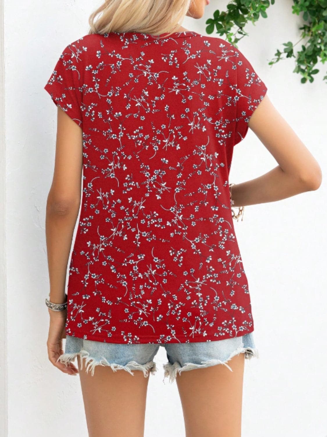 Stylish printed tee for casual wear