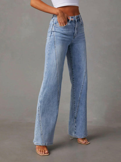 High Waist Straight Jeans with Pockets.