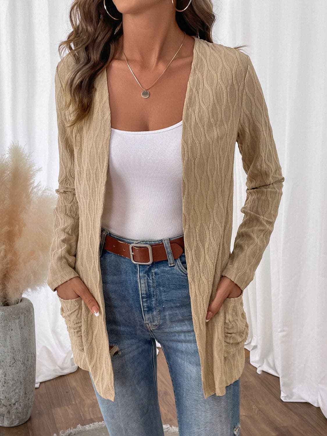 Chic cardigan with pockets, thin fit