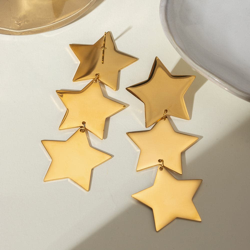 Elegant 18K gold-plated star earrings in stainless steel