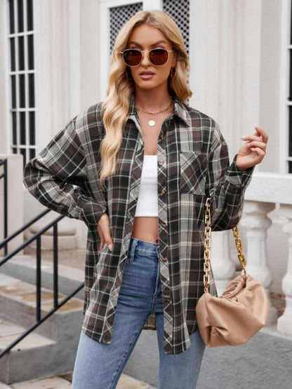 Pocketed Plaid Collared Neck Long Sleeve Shirt.