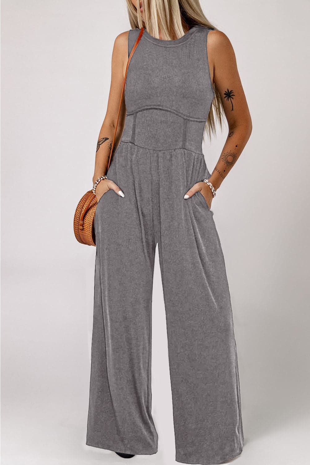 Round Neck Sleeveless Jumpsuit with Pockets.