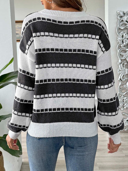 Chic striped long sleeve sweater with round neck