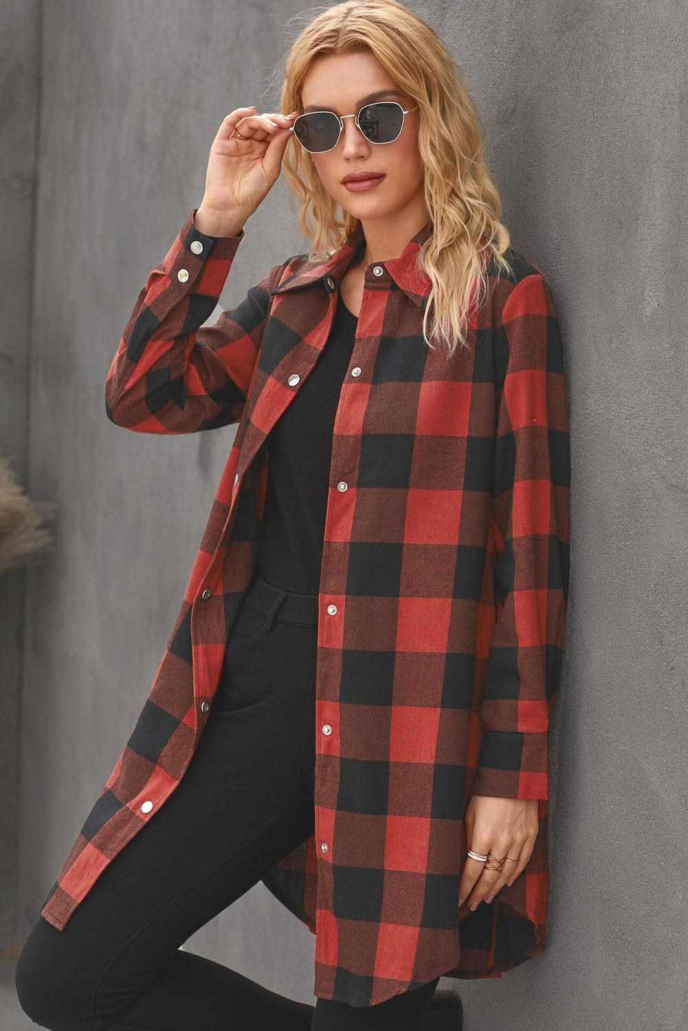 Chic plaid shirt coat with elegant turn-down collar in fiery red