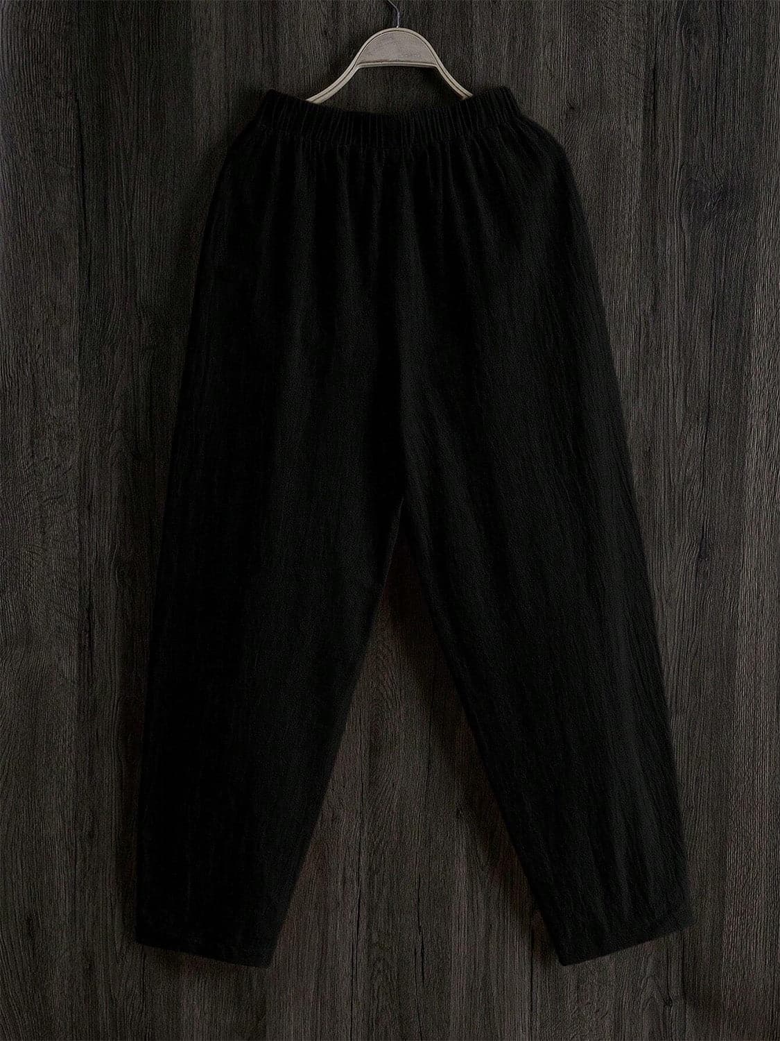 Comfortable sheer pocket pants with elastic waistband