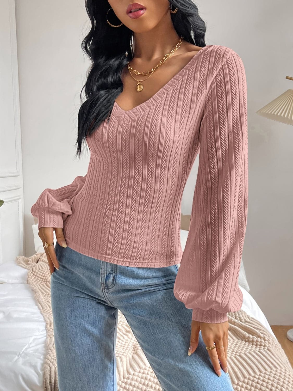 V-neck long sleeve t-shirt - comfy fit