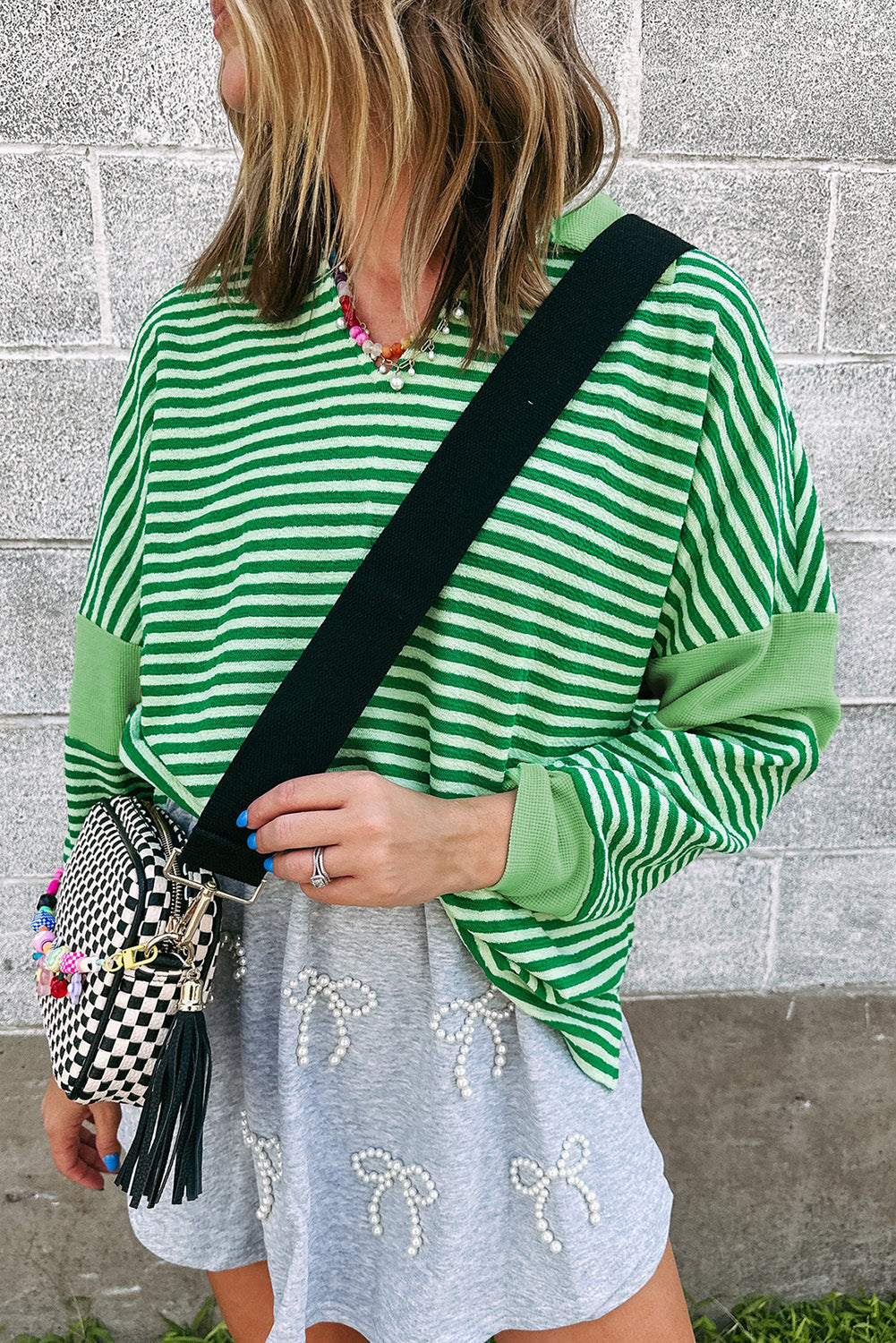 Chic green striped V-neck patchwork loose-fitting top