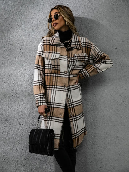 Plaid collared long sleeve coat