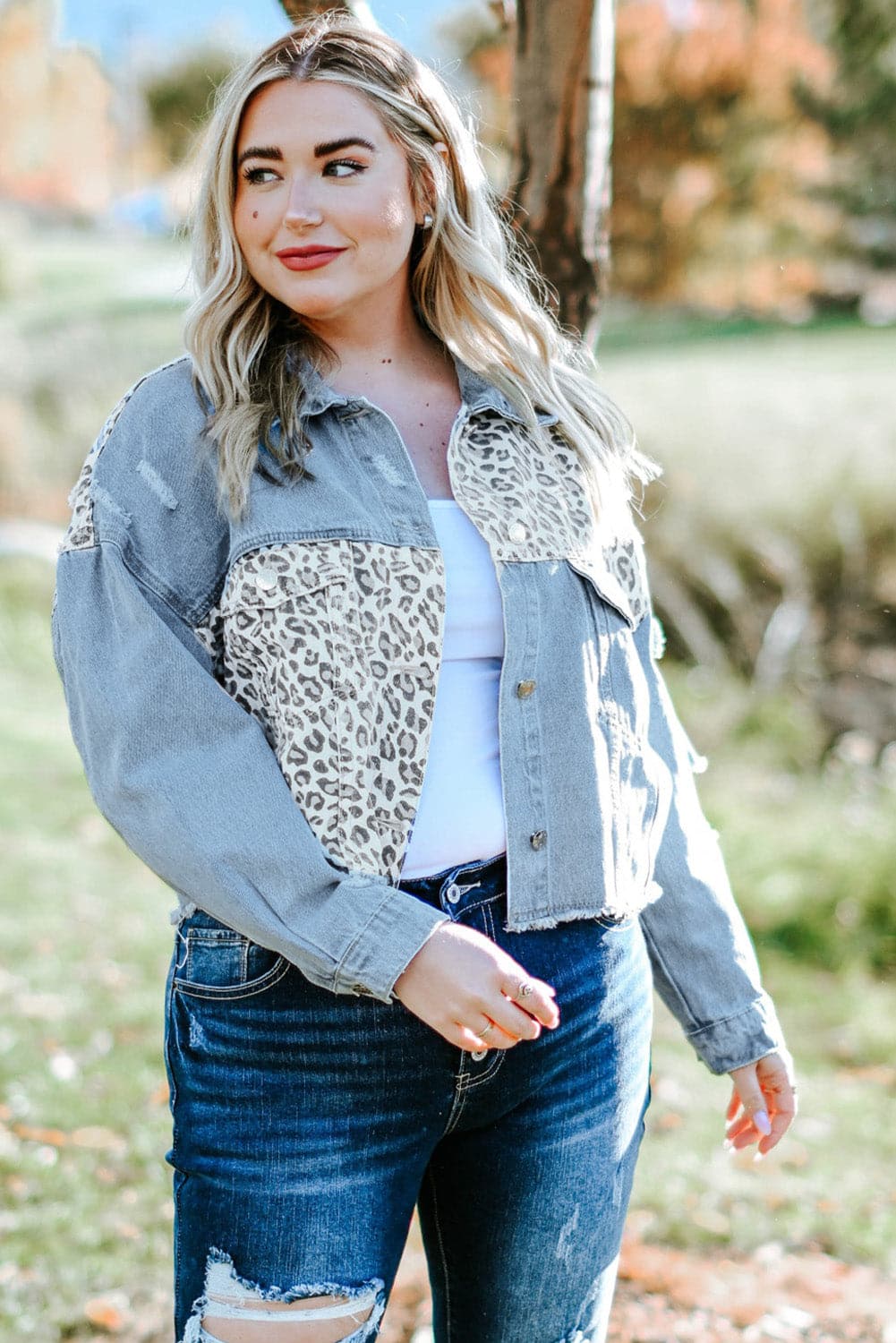 Plus Size Leopard Raw Hem Distressed Spliced Denim Jacket.