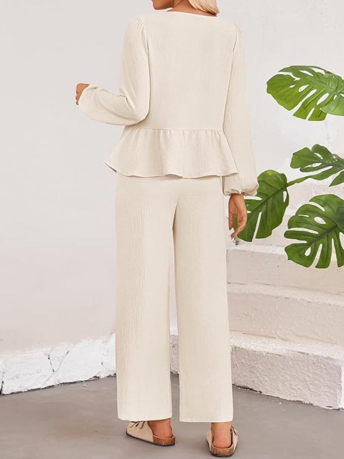 Chic tie neck balloon sleeve top and pants ensemble