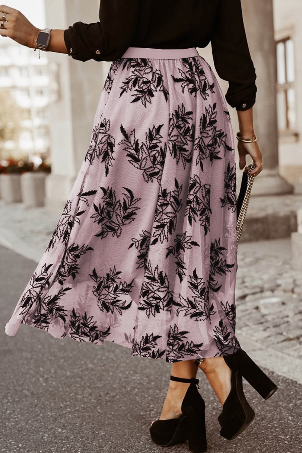 Embroidered High Waist Maxi Skirt.