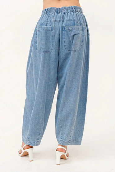 And The Why Elastic Back Pleated Baggy Jeans for Women - Love Salve