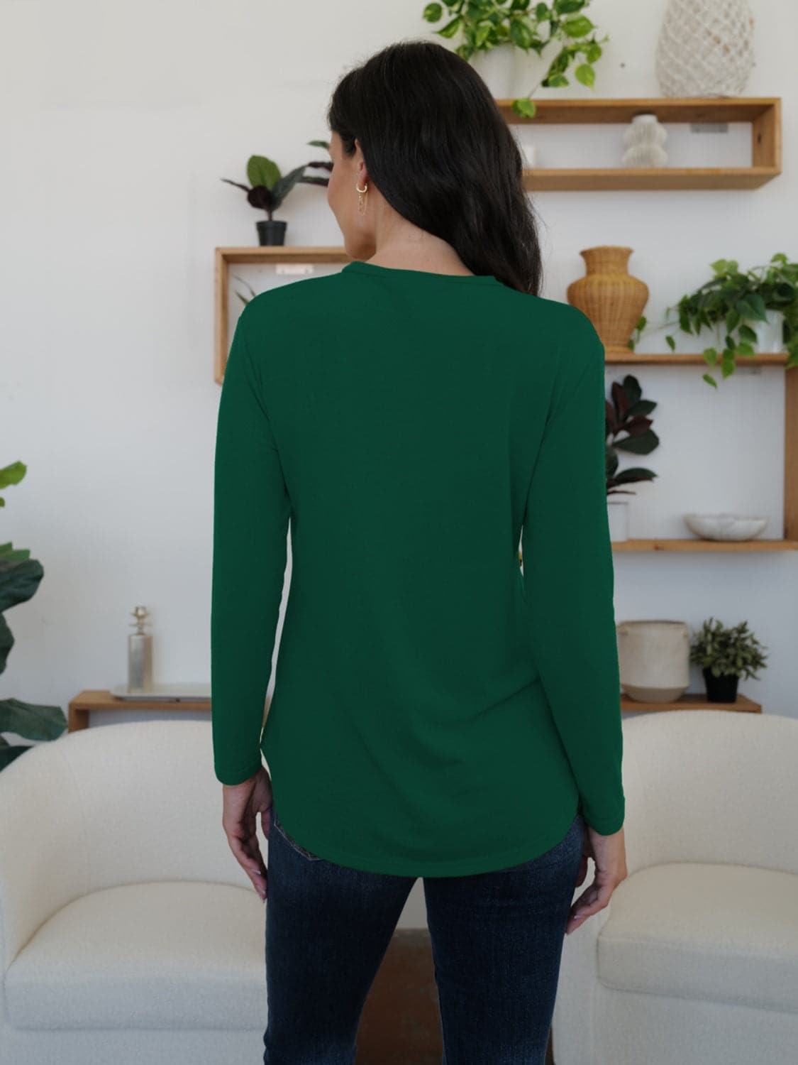 Elegant long sleeve tee with buttons