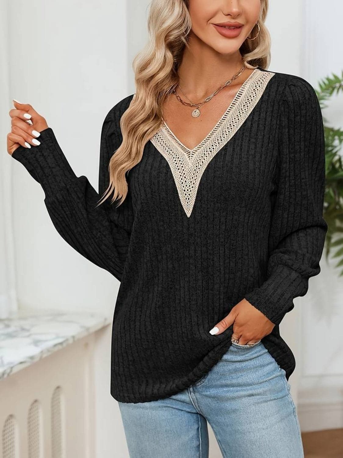 Chic v-neck long sleeve tee