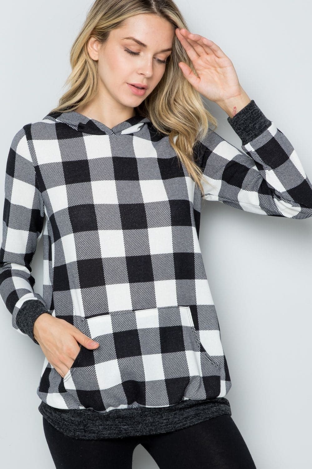 Chic contrast plaid long sleeve hoodie for ultimate comfort