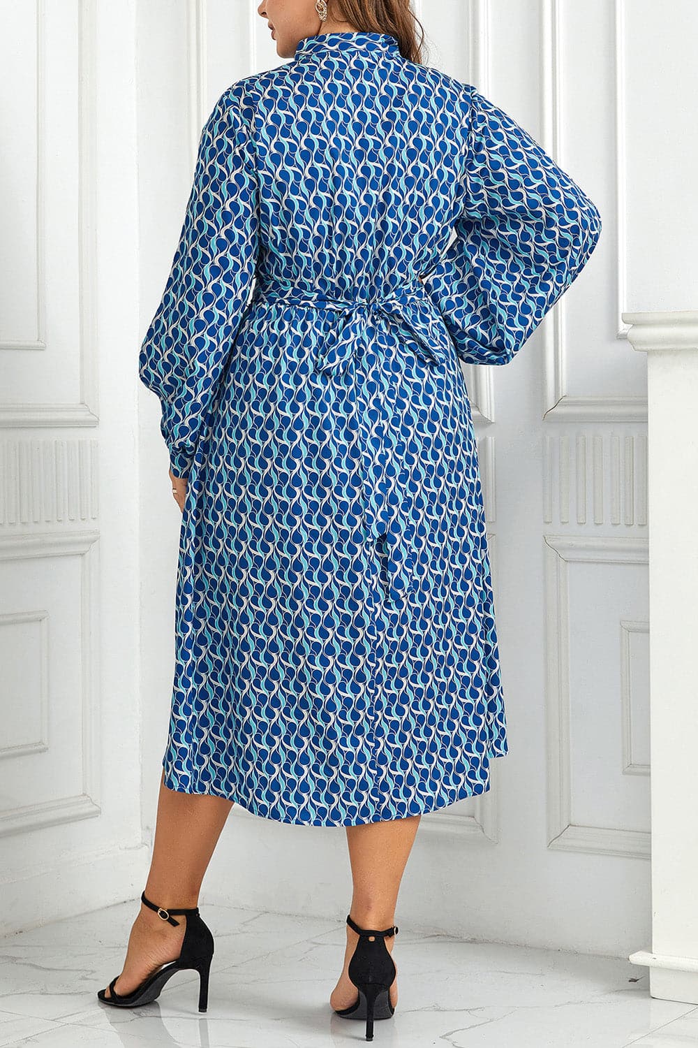 Plus Size Printed Tie Neck Midi Dress.