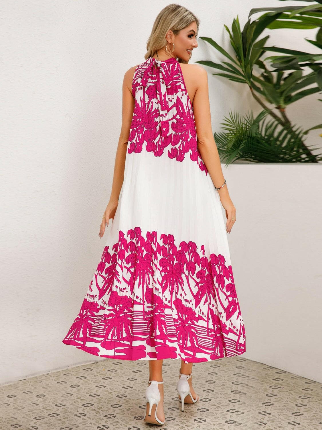 Tied Printed Sleeveless Midi Dress.