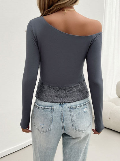 Single Shoulder Long Sleeve Lace T-Shirt.