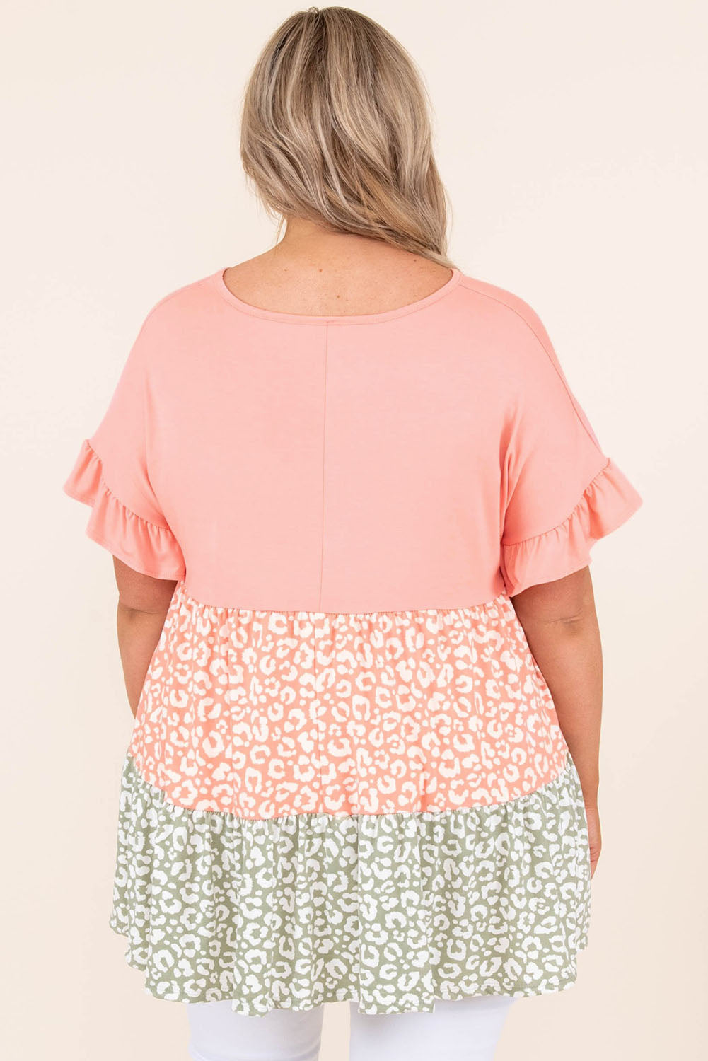 Chic pink ruffled leopard splicing flowy plus size top