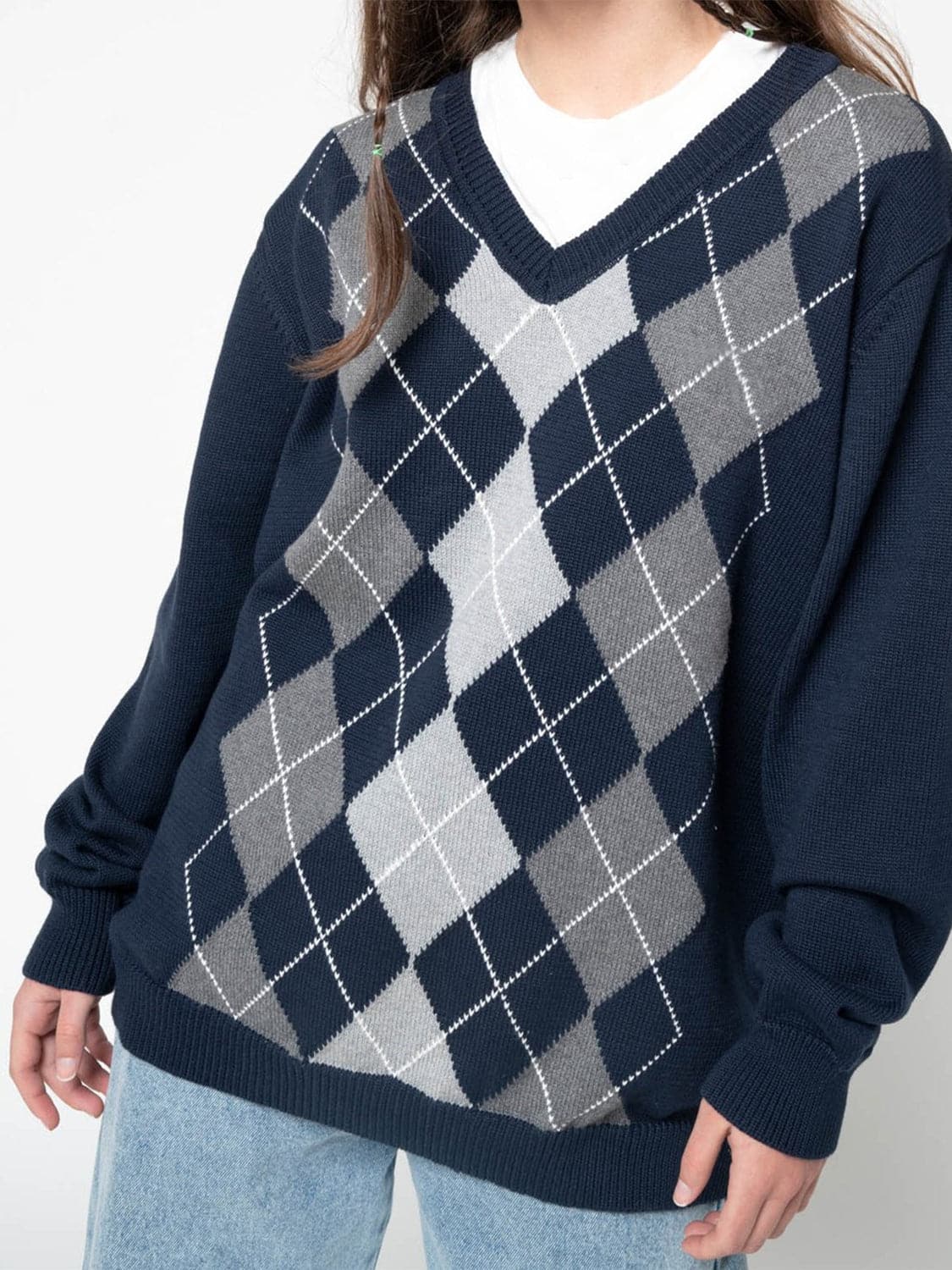 Geometric V-Neck Long Sleeve Sweater.