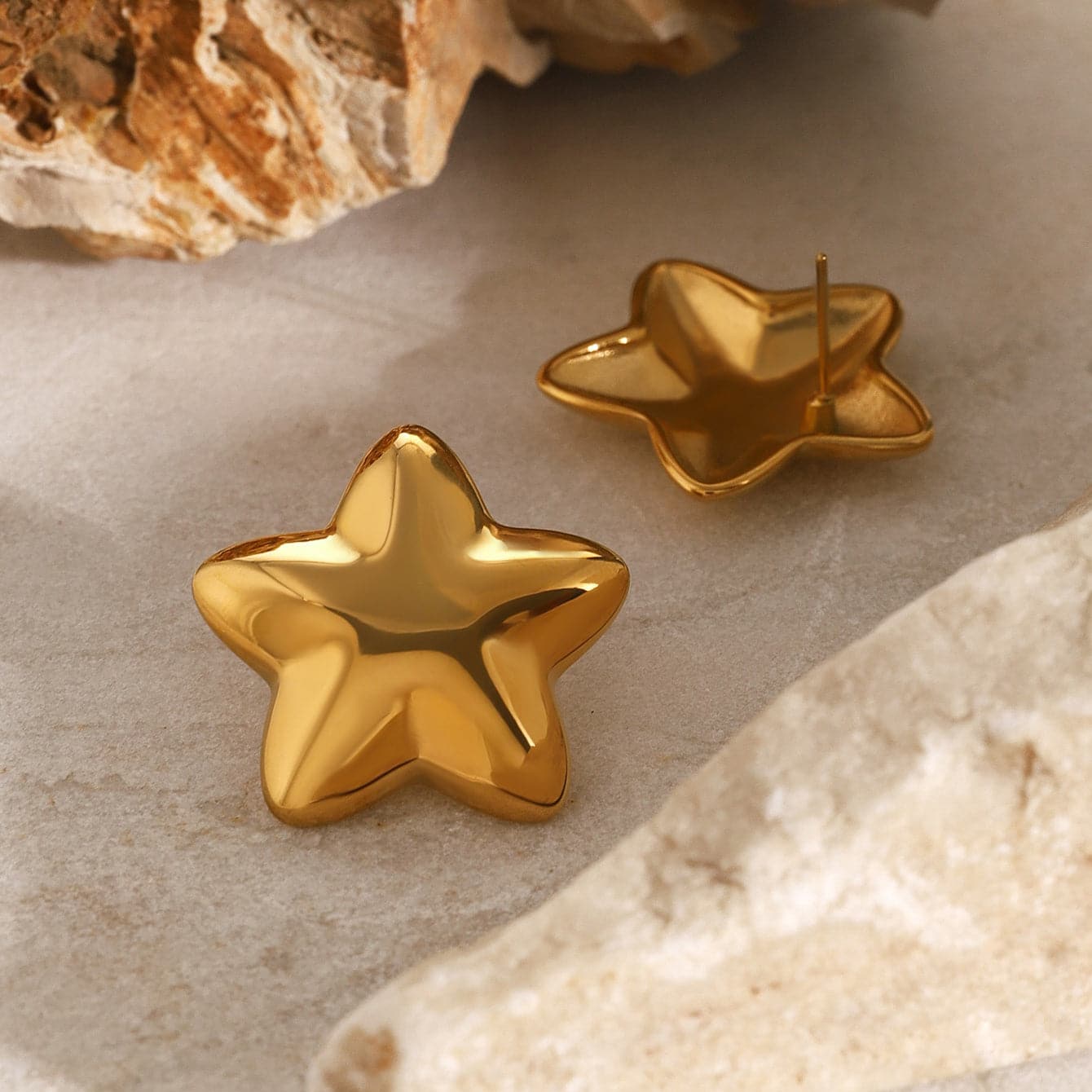 Elegant 18K gold-plated star stud earrings in stainless steel