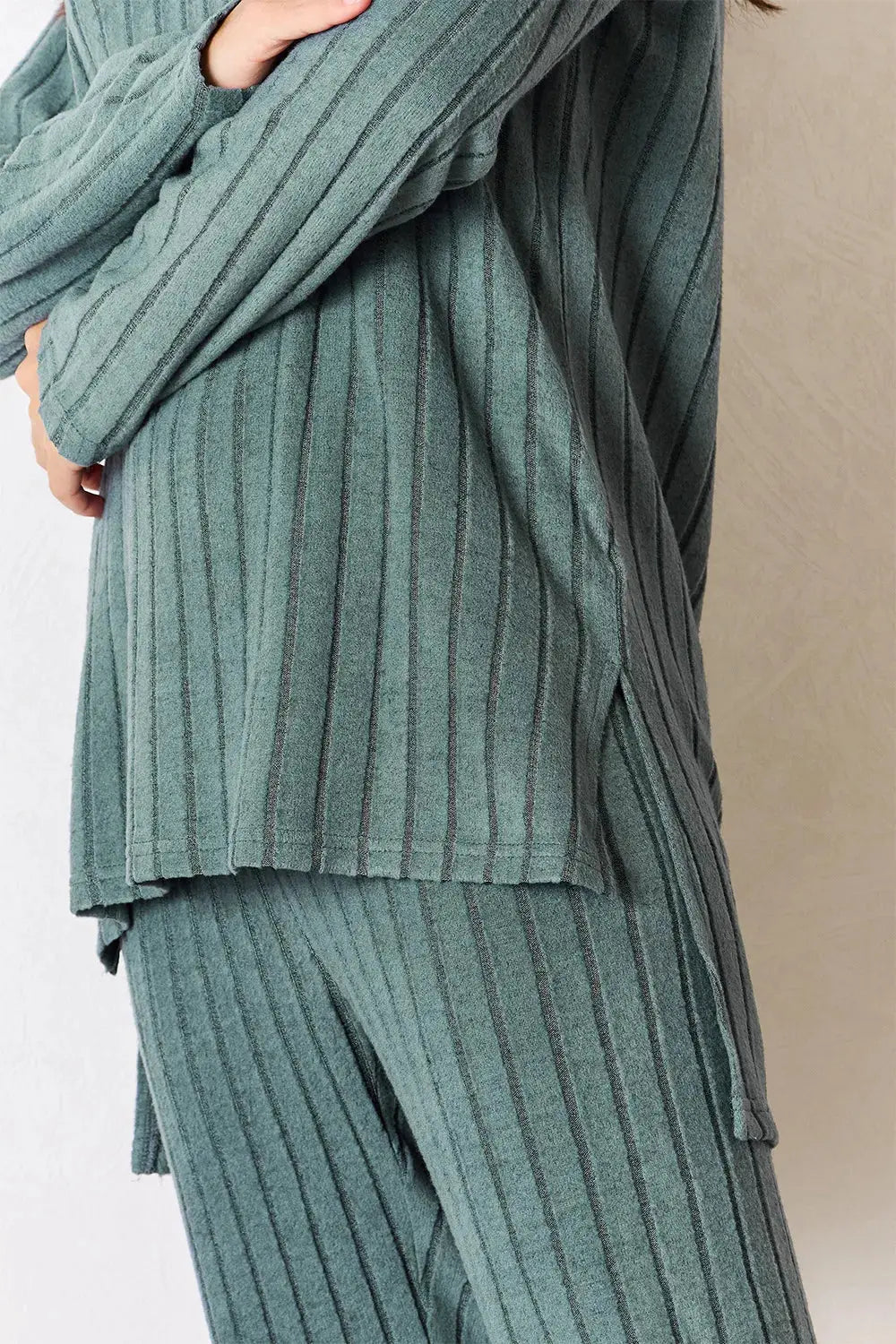 ShopBasicbae: Ribbed High-Low Set - Love Salve