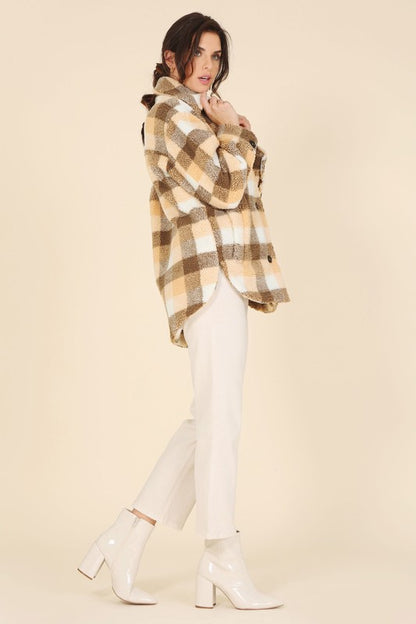 Cozy plaid sherpa jacket with functional pockets