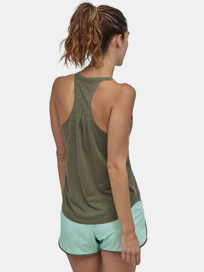 Scoop Neck Active Tank.